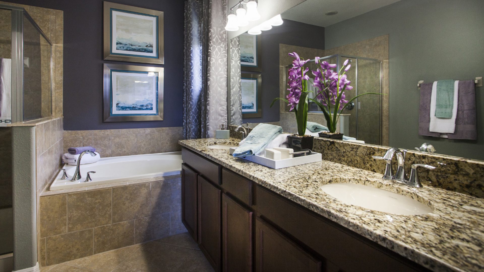 Selling Your Home: How to stage a bathroom for showings