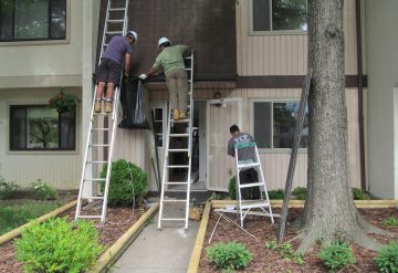 Helping renovate a townhome for HomeAid