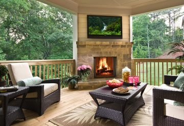 Outdoor living fireplace