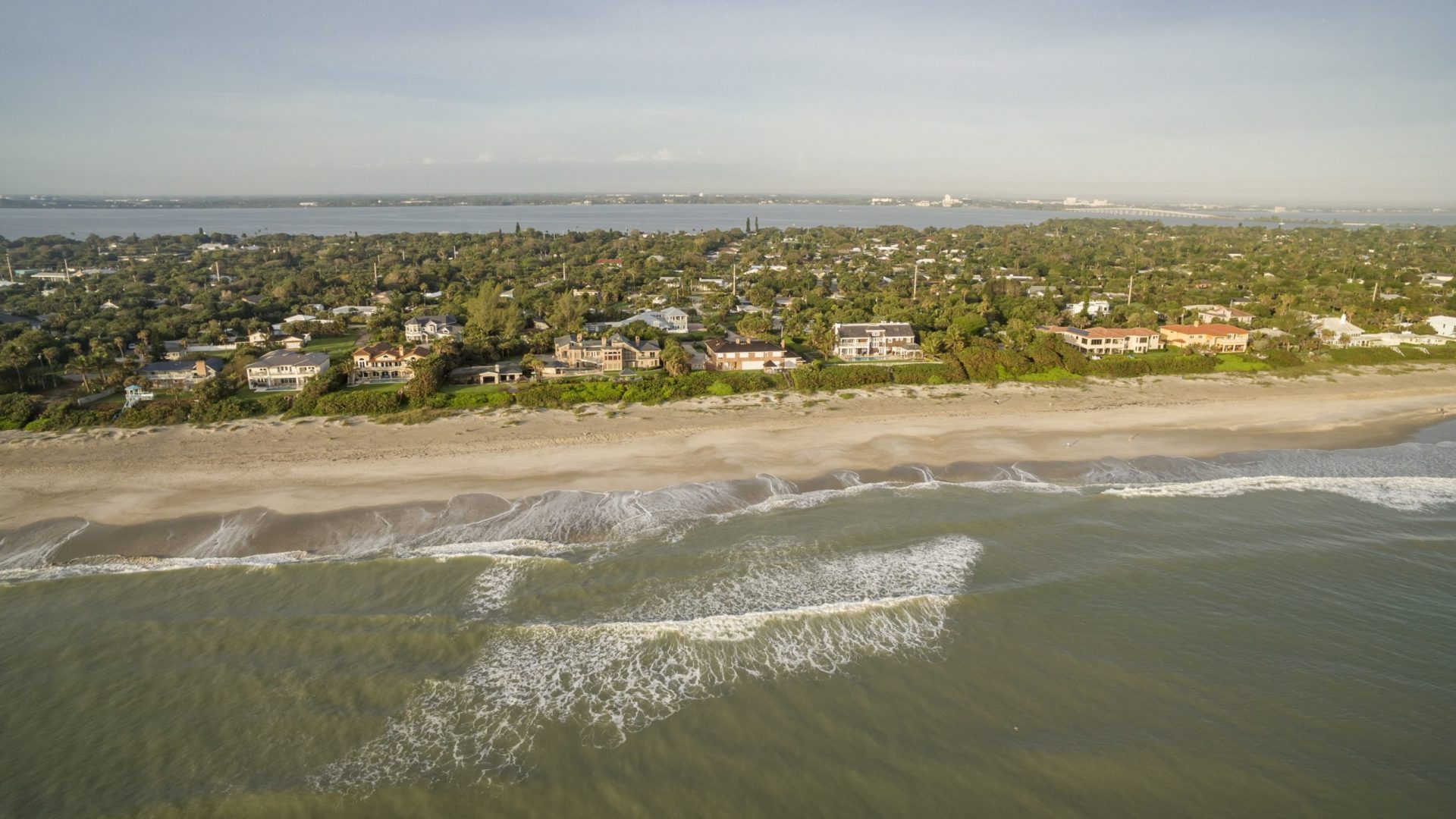 Lennar Harbor Island