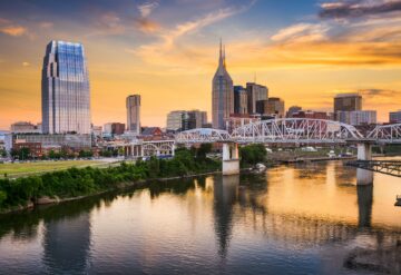 Skyline of downtown Nashville, TN