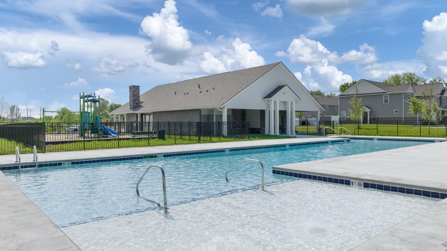 Dive into Lennar’s new Vineyard Grove Community Swimming Pool! Lennar