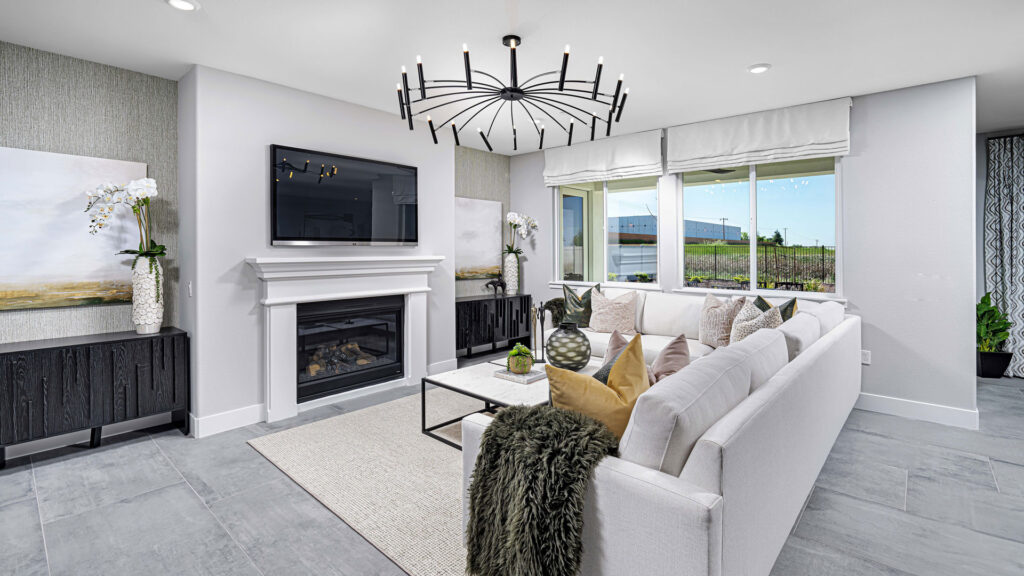 Heritage Carson Creek great room