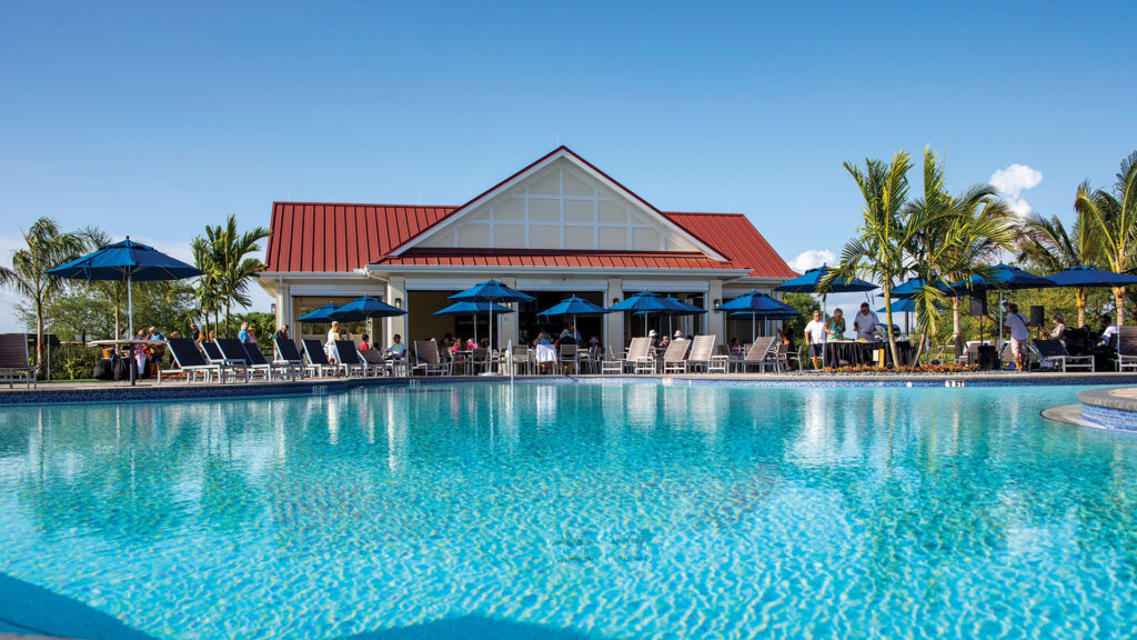 Lennar Southwest Florida pool clubhouse