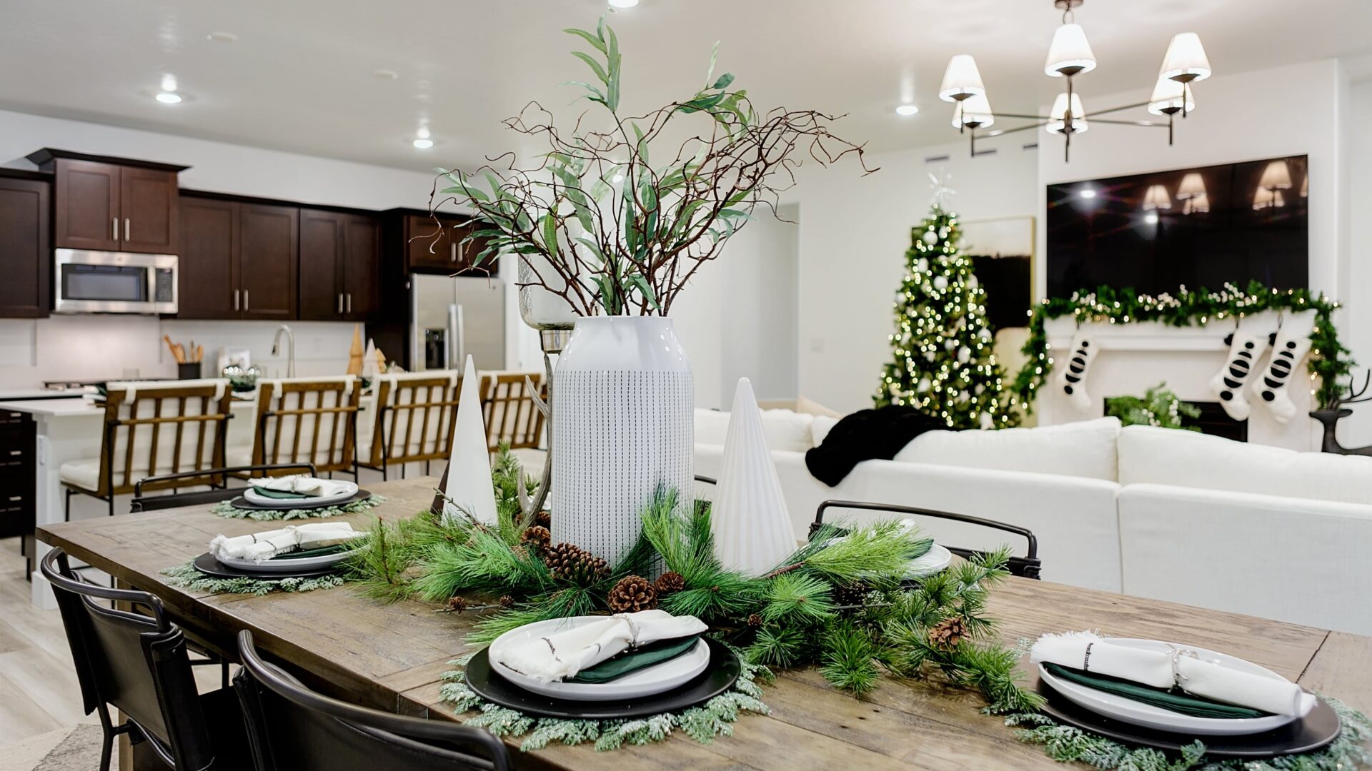 Holiday Dining Room