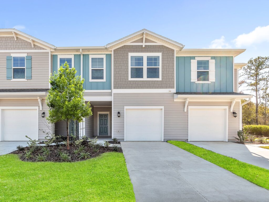 Spartina Cove Lincoln Exterior Front