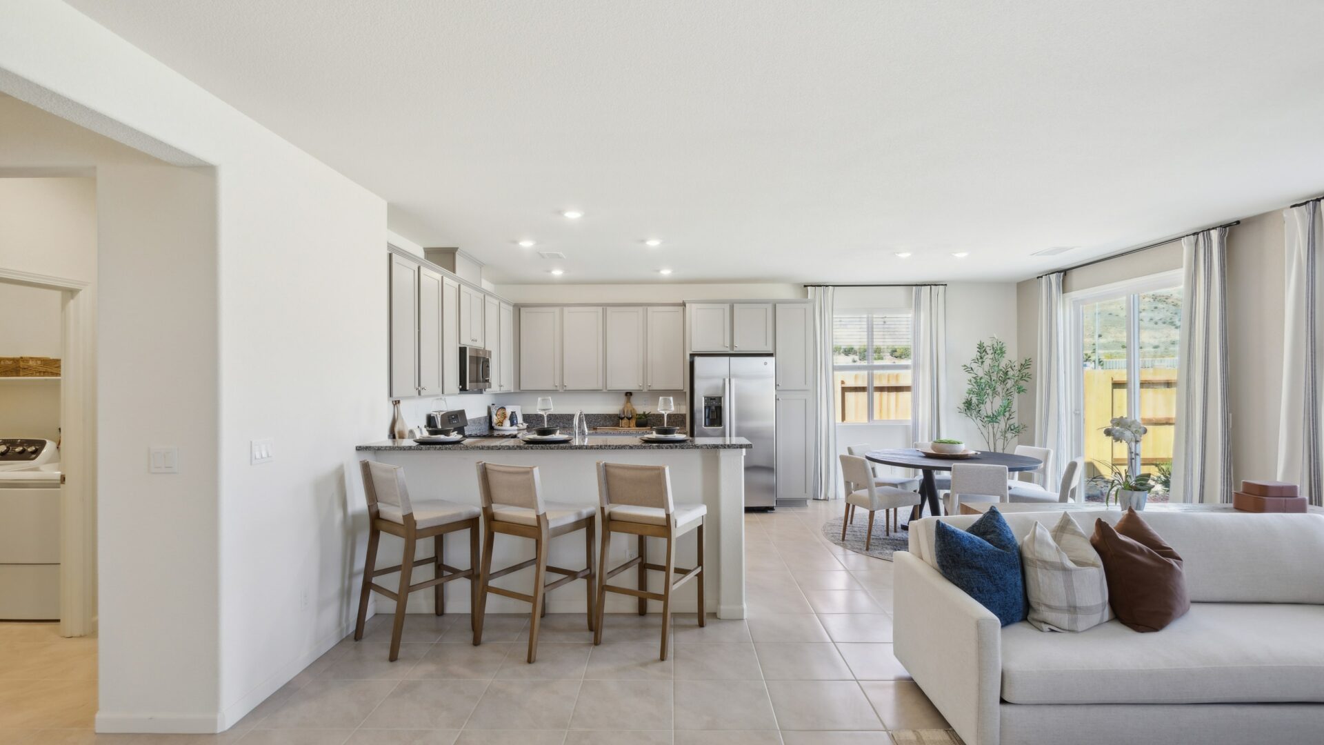 Cottonwood open concept living area