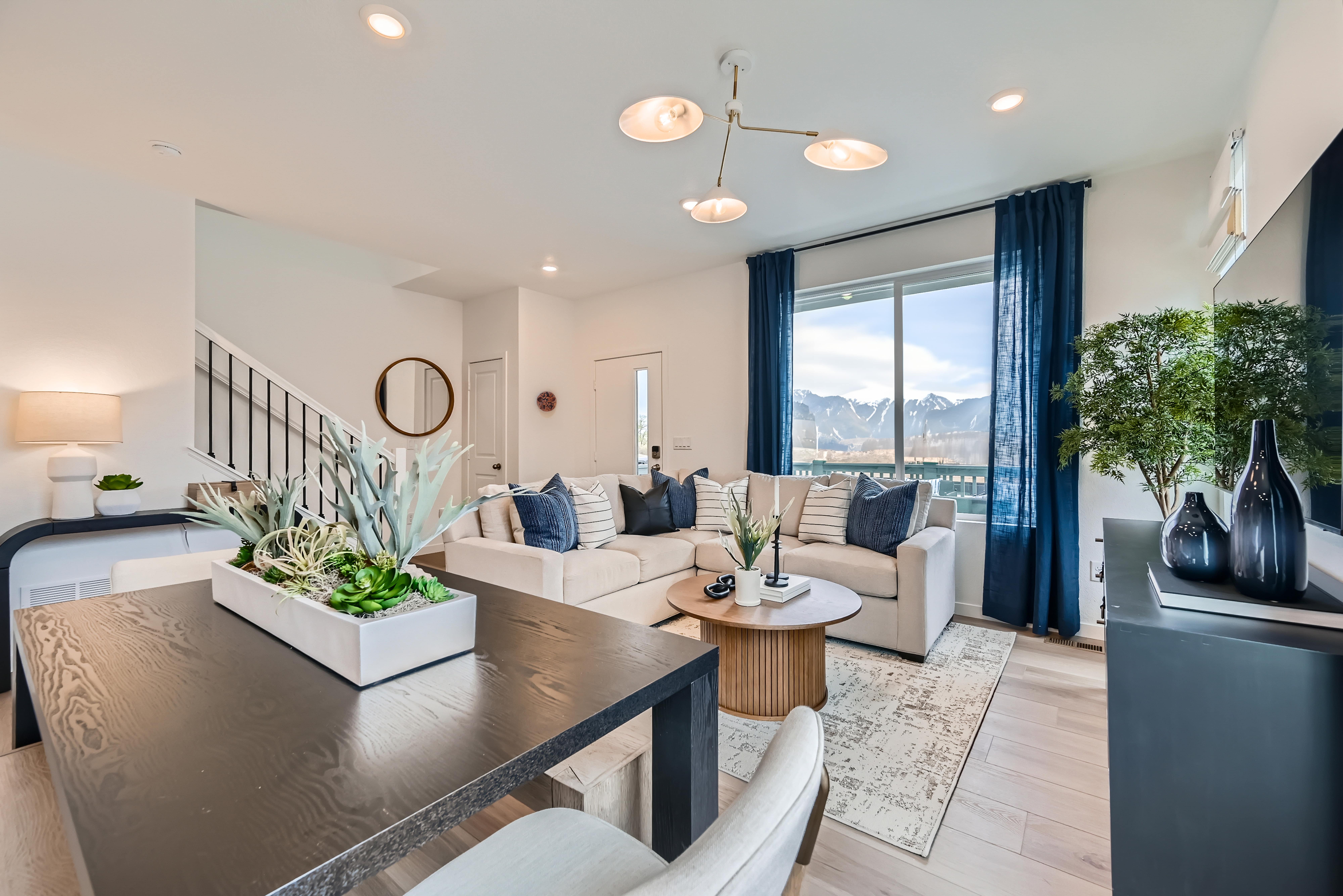 Parkside Parterre open floorplan