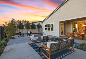 Estrada outdoor patio