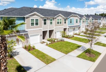 Longbay Townhomes Streetscape