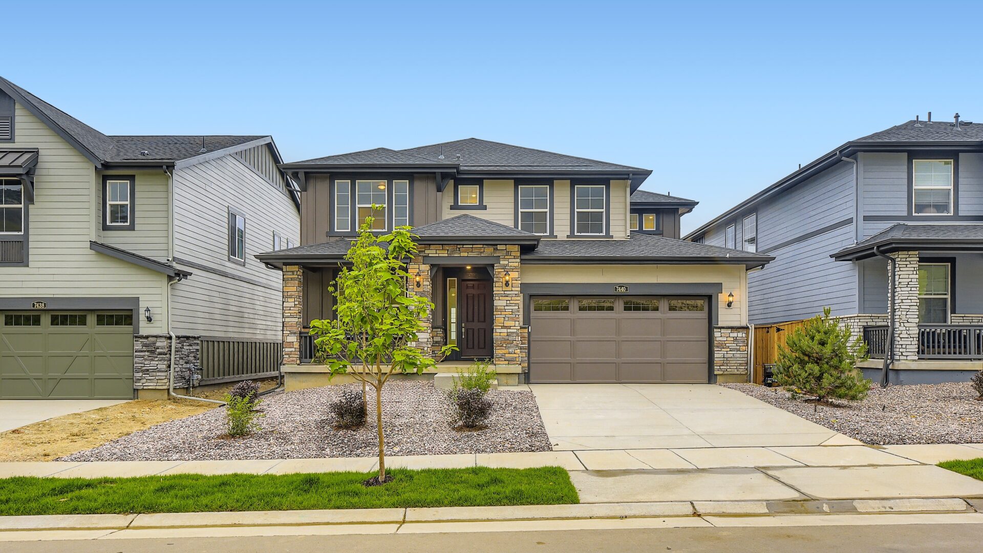 Monarch Collection Ken Caryl Ranch exterior