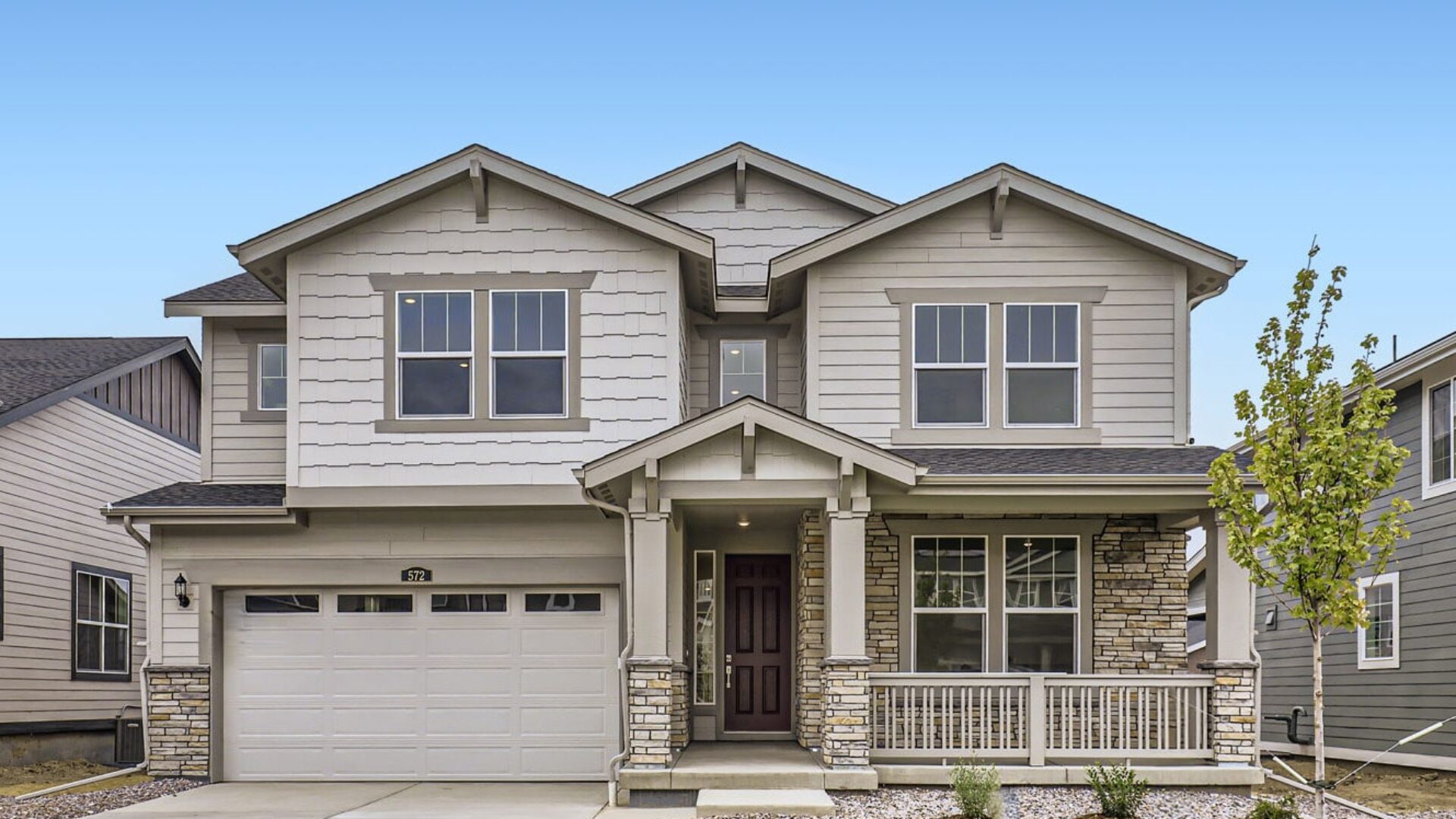 Monarch Collection Sunset Village Exterior