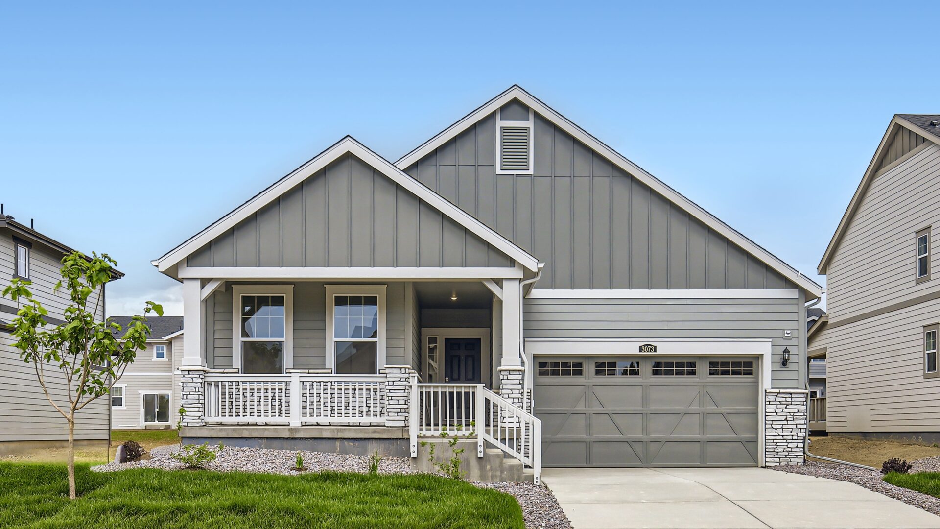Monarch Collection Riano Ridge exterior