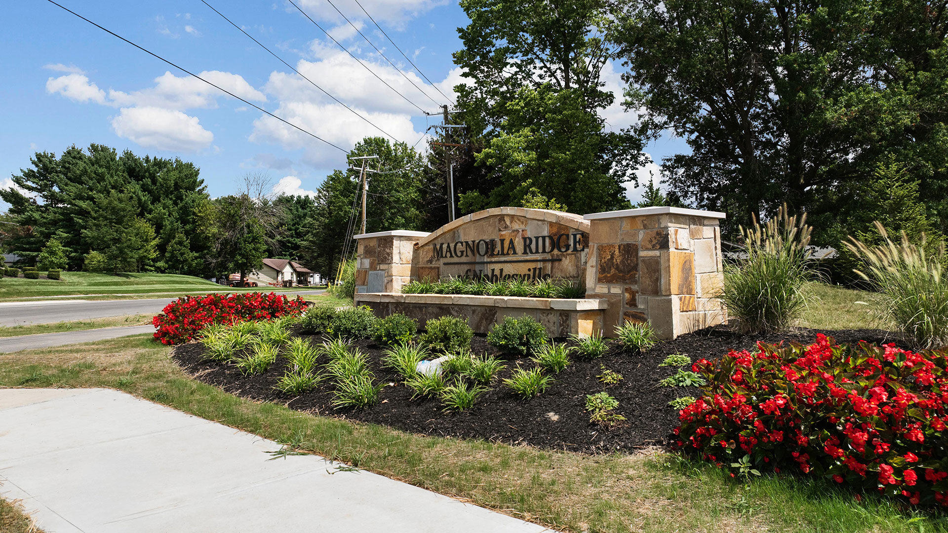 Magnolia Ridge welcome sign