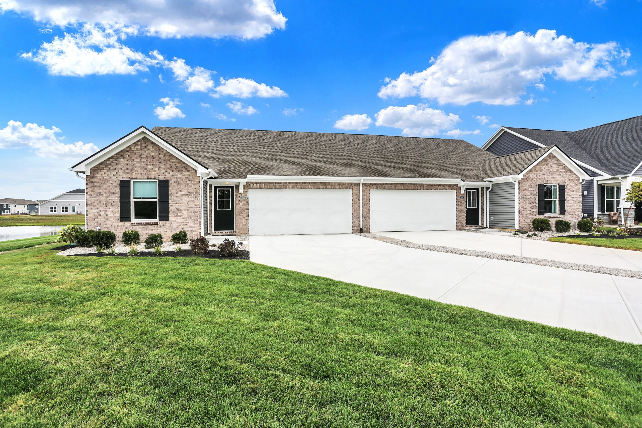 Lancaster Serenity exterior