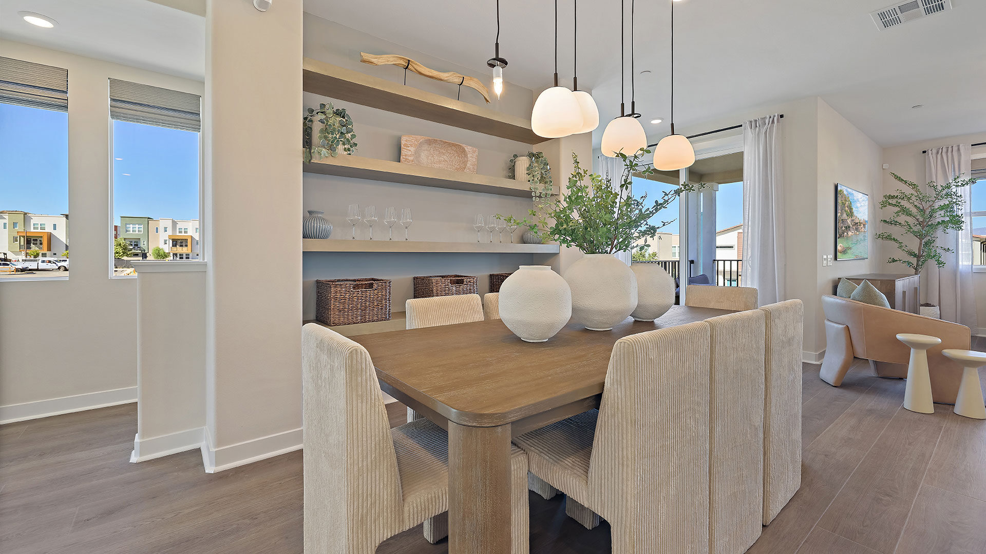 Valencia dining room