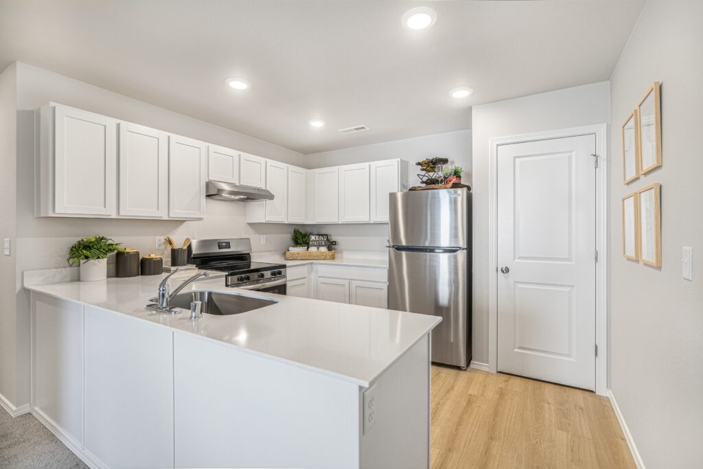 Olympic Ridge kitchen