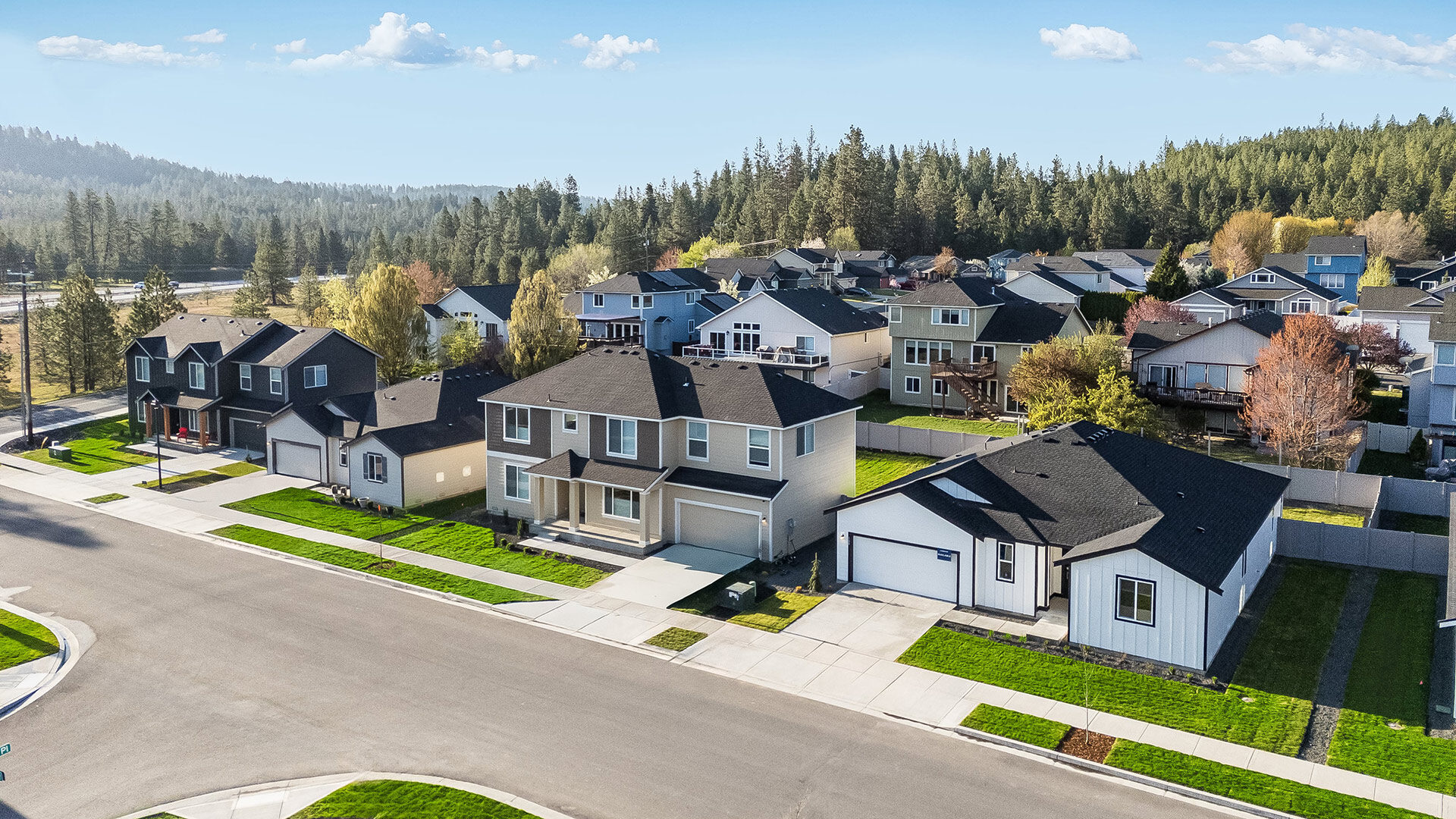 Meadowlane Greens Streetscape