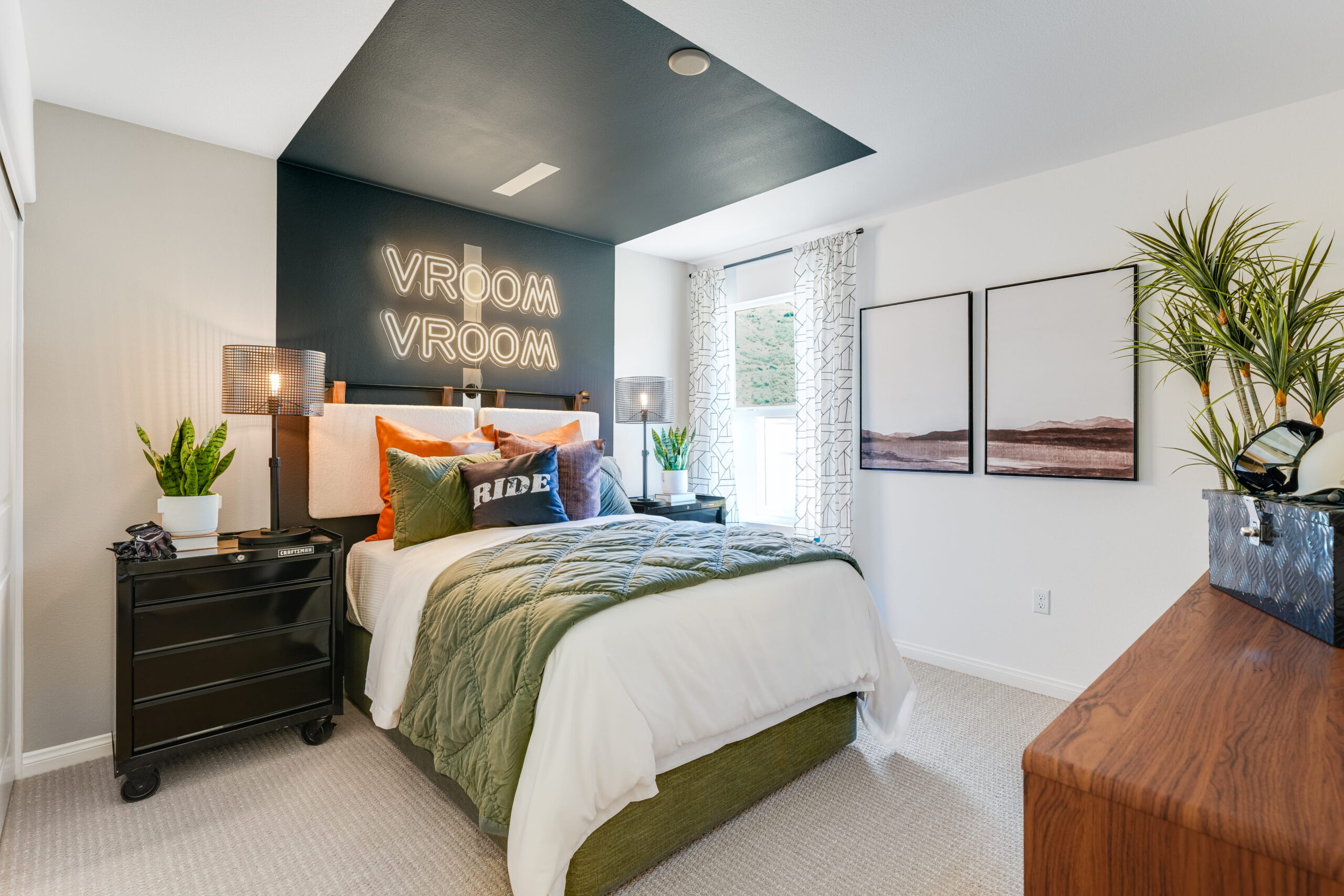 Overlook at Emerald Ridge bedroom