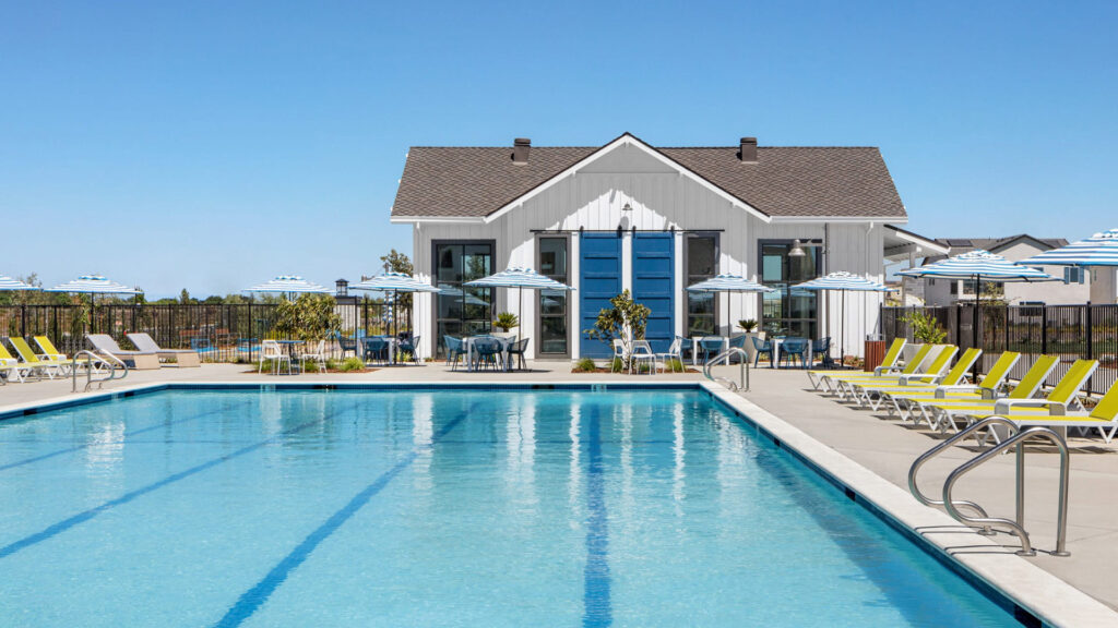 Northlake amenity cluhouse