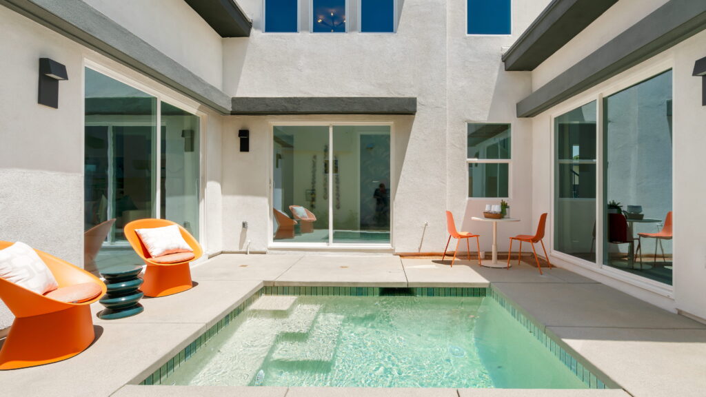 Canyon View Exterior