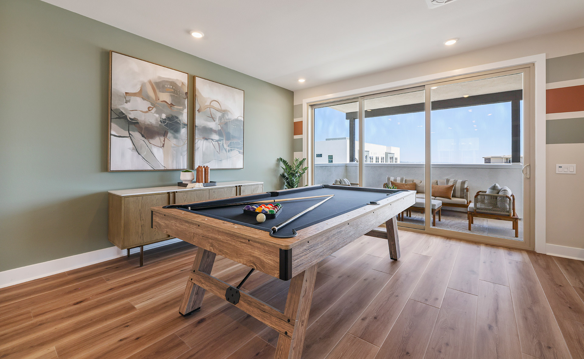 Ridgeview Metro Heights Bonus room