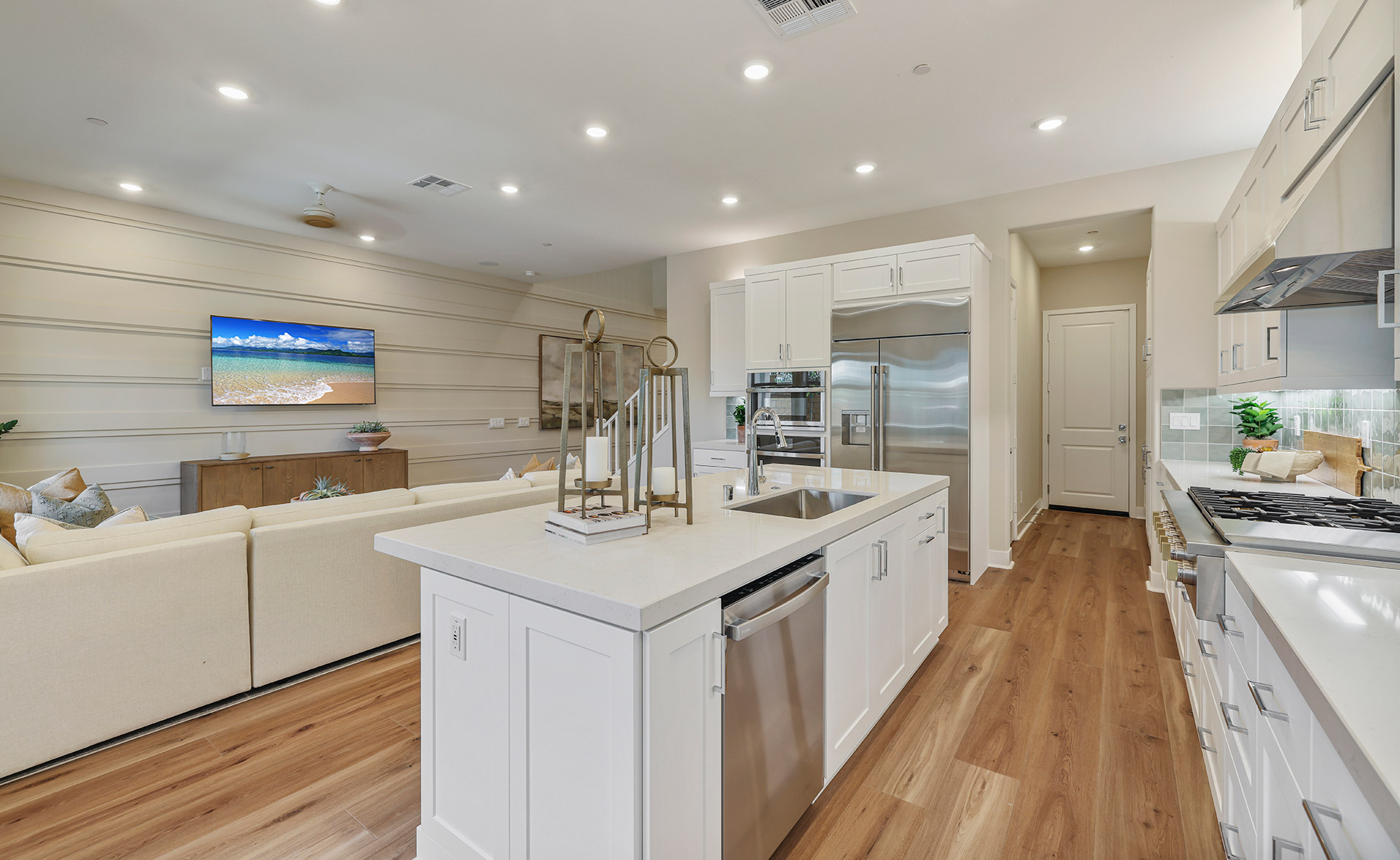 Ridgeview Metro Heights Kitchen